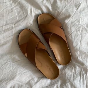 Madewell leather cross cross sandal w lugsole